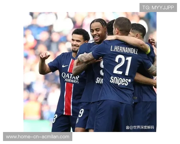 巴黎圣日耳曼高位逼抢连锁触发迫使后防全面下沉