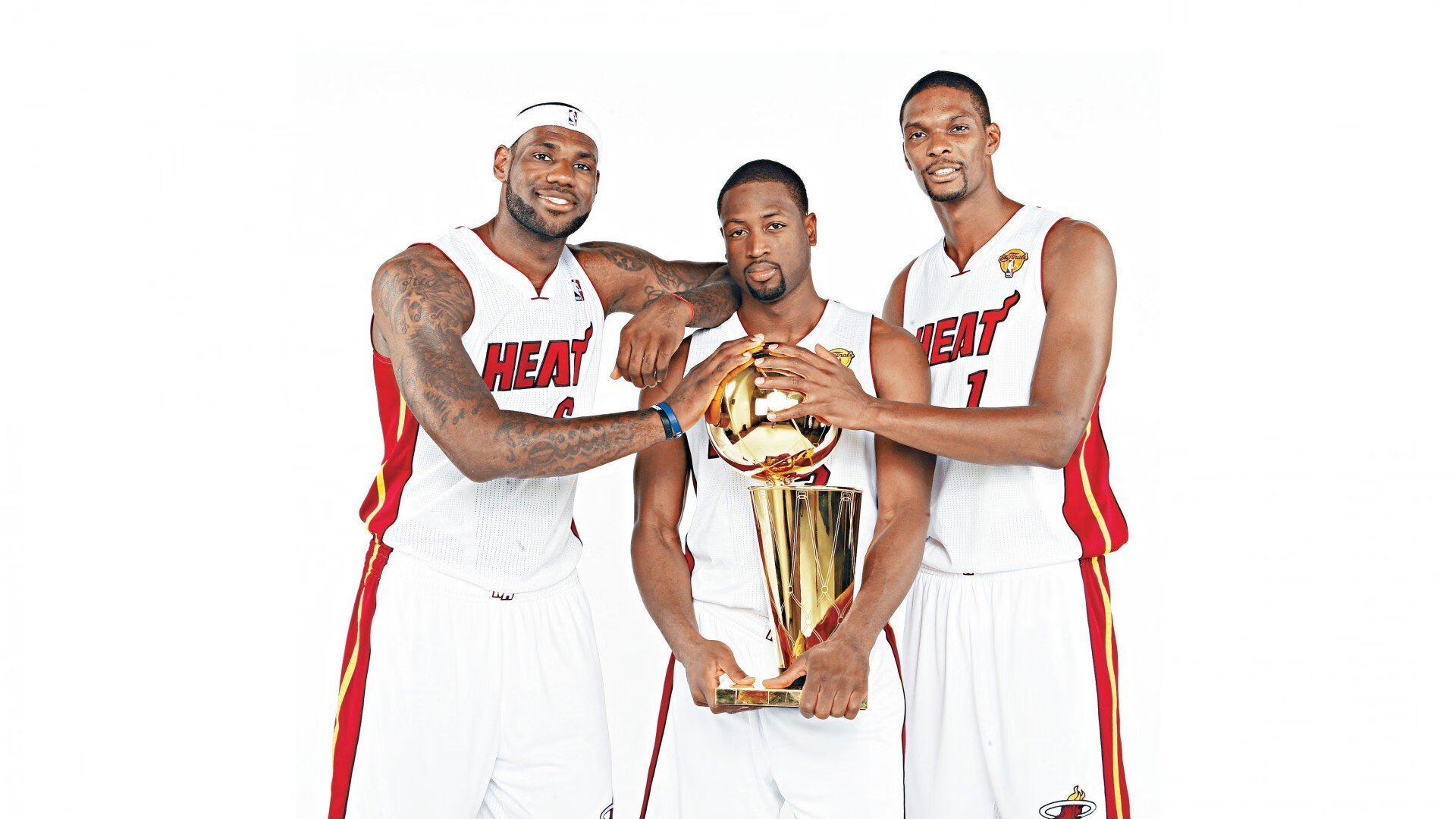 “彭尤蝶泳&自由泳双突破，成中国游泳新星”